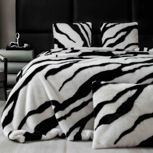 Patura Blanita (Artificiala) de Nurca, Jojo Home, 200x230cm, Alb, Negru [1]