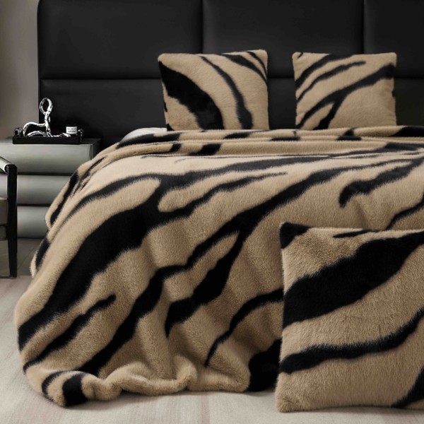 Patura Blanita (Artificiala) de Nurca, Jojo Home, 200x230cm, Bej Nisip, Negru [1]