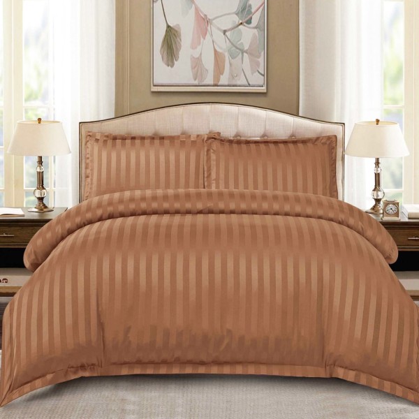 Lenjerie HoReCa, pat dublu, tip Damasc Finetat Deluxe cu Elastic, 4 piese, Maro Coniac [1]