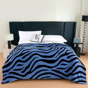 Pătură din Blanita Cocolino Groasa, 200x230 cm, Zebra, Bleu Pătură din Blanita Cocolino Groasa, 200x230 cm, Zebra, Bleu