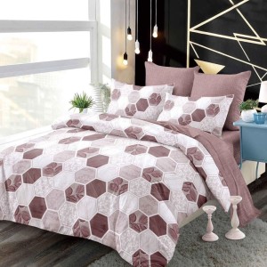 Lenjerie pat dublu, FINET, cu elastic, 6 piese, Alb, Roz, Hexagoane, Fagure Lenjerie pat dublu, FINET, cu elastic, 6 piese, Alb, Roz, Hexagoane, Fagure