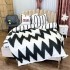 Lenjerie pat dublu, bumbac satinat, cu doua feţe, 4 piese,  Alb, Negru, Zig-Zag [8]