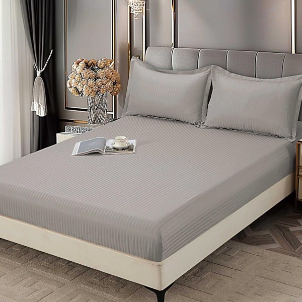 Cearsaf cu Elastic 180x200 cm Damasc Finetat, 70% Bumbac, si 2 Fete de Perna 50x70 cm, Gri deschis [1]