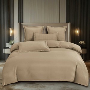 Lenjerie HoReCa, pat dublu, Damasc Finetat Deluxe, 6 piese, Pucioasa, Bej Lenjerie HoReCa, pat dublu, Damasc Finetat Deluxe, 6 piese, Pucioasa, Bej