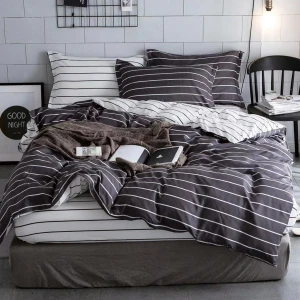 Lenjerie pat dublu cu Elastic (160x200cm si 180x200cm), bumbac satinat, alb, gri, dungi Lenjerie pat dublu cu Elastic (160x200cm si 180x200cm), bumbac satinat, alb, gri, dungi