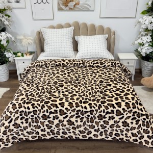 Patura pufoasa cocolino 200x230cm, 240g/mp, Bej, Maro, Animal Print