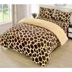 Lenjerie pat dublu cu Elastic, Super Pufoasa COCOLINO cu BLANITA, 4 piese, Bej, Maro, Animal Print Lenjerie pat dublu cu Elastic, Super Pufoasa COCOLINO cu BLANITA, 4 piese, Bej, Maro, Animal Print