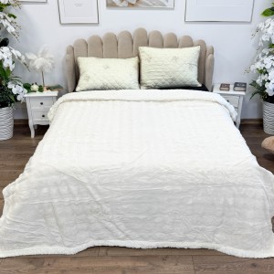 Patura Cocolino cu Blanita Sherpa 200x230cm, model cu Blanita Wave, Alb   Patura Cocolino cu Blanita Sherpa 200x230cm, model cu Blanita Wave, Alb