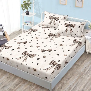 Cearșaf cu Elastic, Bumbac Satinat, 160x200 cm + 2 Fețe de Pernă 50x70 cm, Crem, fundite si inimioare Cearșaf cu Elastic, Bumbac Satinat, 160x200 cm + 2 Fețe de Pernă 50x70 cm, Crem, fundite si inimioare