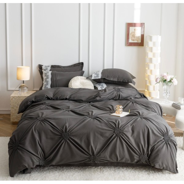 Lenjerie de Pat Premium, JOJO HOME, Finet Soft Touch, cu Inimioare din Pliuri Brodate, si Dantela Delicata, 6 Piese, Nesifonabilă și Durabilă, Gri inchis [1]