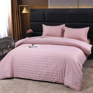 Lenjerie HoReCa, pat dublu, Damasc Finetat Deluxe cu Elastic, 4 piese, Roz Lenjerie HoReCa, pat dublu, Damasc Finetat Deluxe cu Elastic, 4 piese, Roz