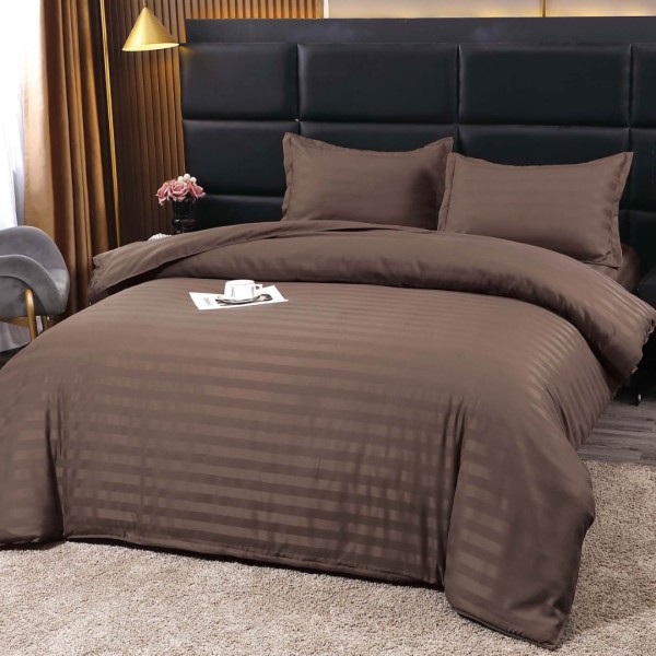 Lenjerie HoReCa, pat dublu, Damasc Finetat Deluxe cu Elastic, 4 piese, Maro Ciocolata [1]