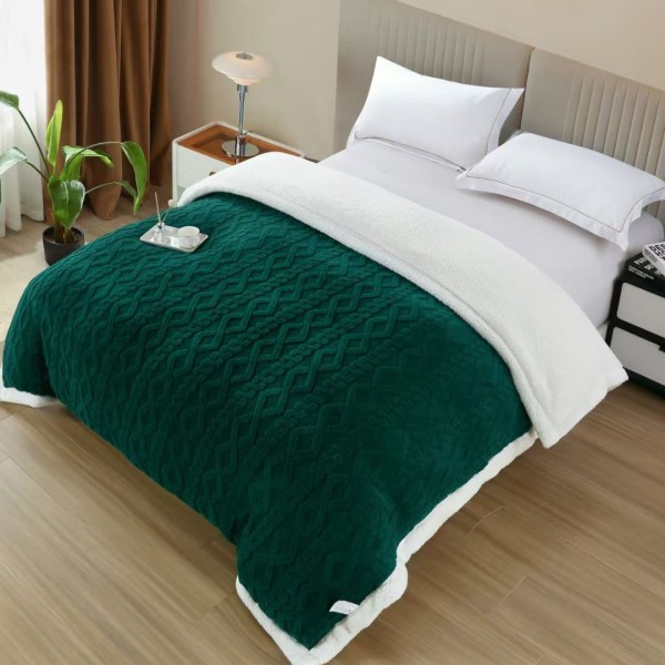   Pătură Cocolino tip Tricotaj cu Blăniță Sherpa, 200x230 cm – Confort și Eleganță de la Johny Home Pucioasa, Verde [1]