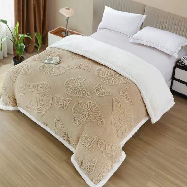   Pătură Cocolino cu Fluturi 3D cu Blăniță Sherpa, 200x230 cm – Confort și Eleganță de la Johny Home Pucioasa, Bej  [1]