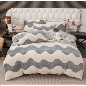 Lenjerie pat dublu, Super Pufoasa COCOLINO,cu ELASTIC, 4 piese, Jojo Home, Alb, Gri, Dungi Lenjerie pat dublu, Super Pufoasa COCOLINO,cu ELASTIC, 4 piese, Jojo Home, Alb, Gri, Dungi