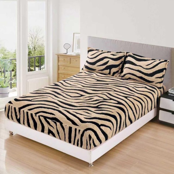 Cearsaf cu Elastic, Cocolino Sherpa Touch, 180x200cm si 2 fete de perna 50x70cm, Model Zebrat, Bej deschis [1]