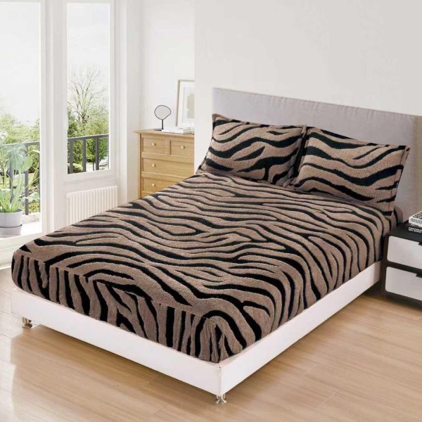 Cearsaf cu Elastic, Cocolino Sherpa Touch, 180x200cm si 2 fete de perna 50x70cm, Model Zebrat, Maro [1]