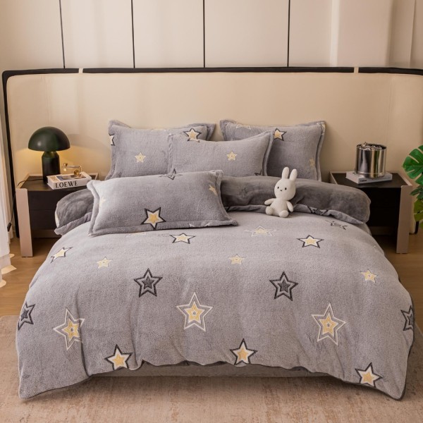 Lenjerie pat dublu, Super Pufoasa COCOLINO,cu ELASTIC, 4 piese, Jojo Home, Gri, Stelute [1]