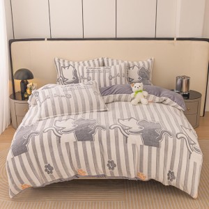 Lenjerie pat dublu, Super Pufoasa COCOLINO,cu ELASTIC, 4 piese, Jojo Home, Alb, Gri, Dungi, Pisicute Lenjerie pat dublu, Super Pufoasa COCOLINO,cu ELASTIC, 4 piese, Jojo Home, Alb, Gri, Dungi, Pisicute