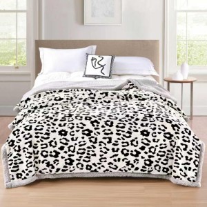 Pătură Cocolino Groasa, cu Fermoar, cu Blăniță Sherpa Gri, 200x230 cm, Leopard, Alb Pătură Cocolino Groasa, cu Fermoar, cu Blăniță Sherpa Gri, 200x230 cm, Leopard, Alb