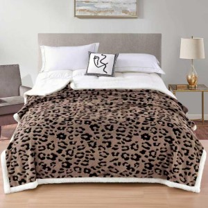 Pătură Cocolino Groasa, cu Blăniță Sherpa Alba, 200x230 cm, Leopard, Cappuccino Pătură Cocolino Groasa, cu Blăniță Sherpa Alba, 200x230 cm, Leopard, Cappuccino
