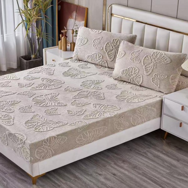 Cearșaf Cocolino 180/200 cm – Elastic 360°,  + 2 Fete Perna, Model Fluturi 3D, Moale și Călduros, Latte [1]