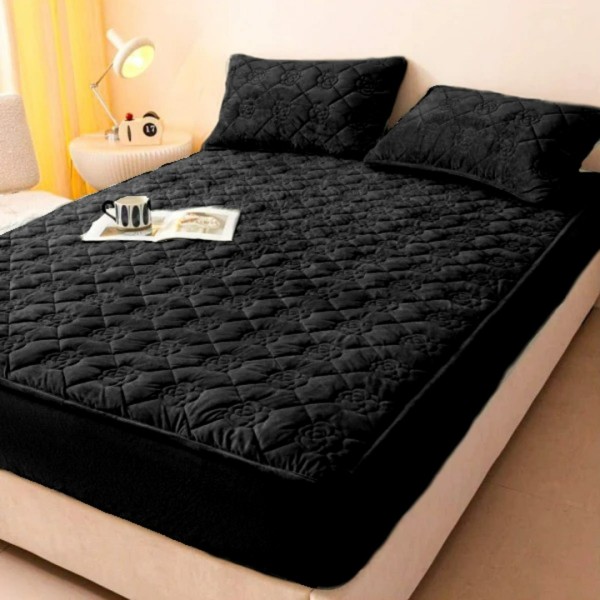 Husã matlasatã tip topper din catifea, 140x200cm + 2 fete de perna 50x70cm, negru [1]