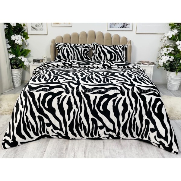 Lenjerie pentru Pat Dublu, Cocolino Premium, 4 Piese – Plușată, Groasă, și Călduroasă, Ideală pentru Iarnă –  Confort Maxim, Antișifonare, Alb, Negru, Zebra [1]