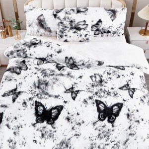 Lenjerie pat dublu, Super Pufoasa COCOLINO Fluffy, 6 piese, Alb, Negru, fluturi Lenjerie pat dublu, Super Pufoasa COCOLINO Fluffy, 6 piese, Alb, Negru, fluturi