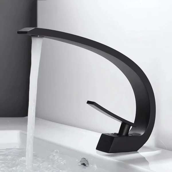 Baterie Lavoar Negru Mat din Alamă – Design Modern și Durabil, VST26 [1]