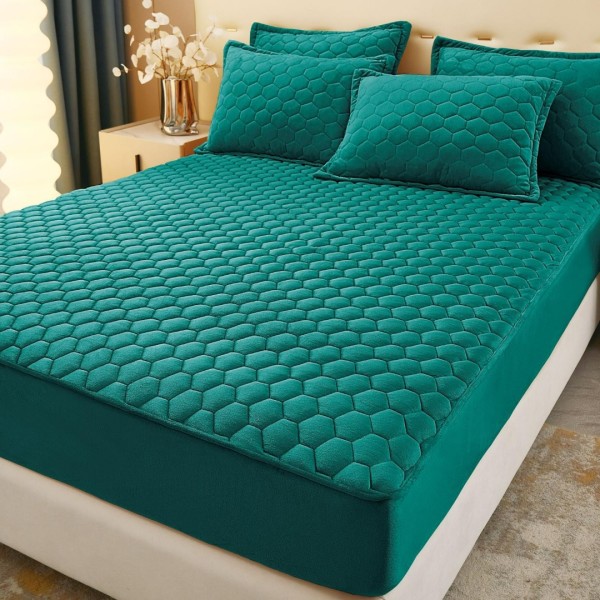 Husã matlasatã tip topper din catifea, 180x200cm + 2 fete de perna 50x70cm, verde inchis [1]