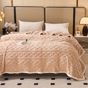 Pătură Premium, 200x230cm, CoCoLiNo, Grofată, cu Model 3D Tip Tricotaj și Bordură din Blăniță Contrastantă – Eleganță și Căldură Absolută, Bej Pătură Premium, 200x230cm, CoCoLiNo, Grofată, cu Model 3D Tip Tricotaj și Bordură din Blăniță Contrastantă – Eleganță și Căldură Absolută, Bej