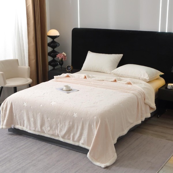 Pătură Super Soft Cocolino cu Blăniță, 200x230 cm – Eleganță și Căldură cu Model Sculptat cu Ploaie de Stele, Crem [1]