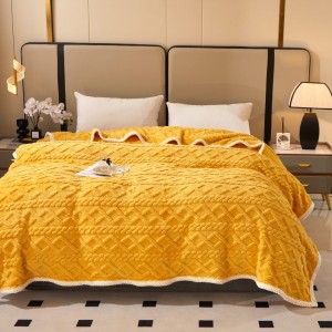 Pătură Premium, 200x230cm, CoCoLiNo, Grofată, cu Model 3D Tip Tricotaj și Bordură din Blăniță Contrastantă – Eleganță și Căldură Absolută, Galben Pătură Premium, 200x230cm, CoCoLiNo, Grofată, cu Model 3D Tip Tricotaj și Bordură din Blăniță Contrastantă – Eleganță și Căldură Absolută, Galben
