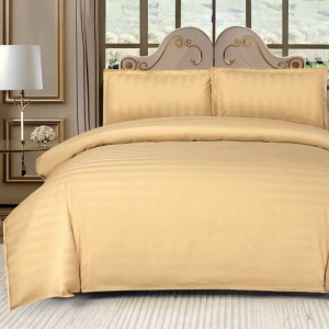 Lenjerie HoReCa, pat dublu, tip Damasc Finetat Deluxe cu Elastic, 4 piese, Bej Lenjerie HoReCa, pat dublu, tip Damasc Finetat Deluxe cu Elastic, 4 piese, Bej