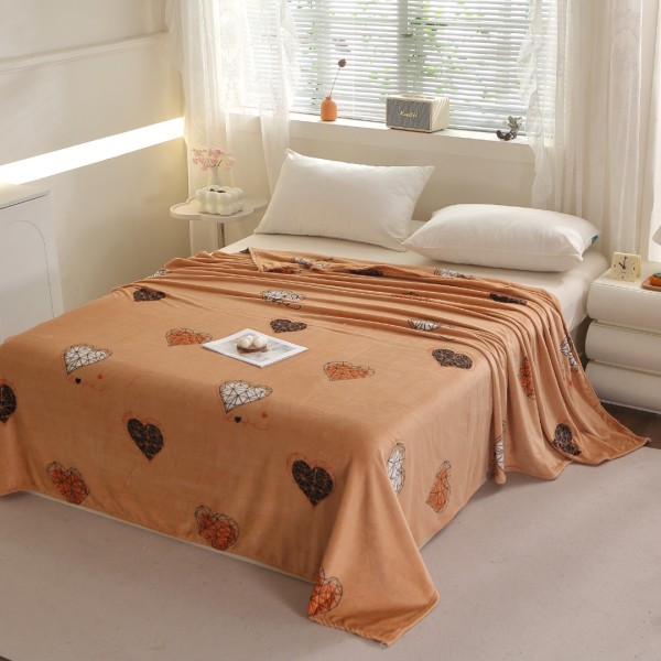 Patura Pufoasa CoCoLiNo (Fleece), 200x230cm, 240gr/mp, Bej, Inimioare - Răsfățul Perfect pentru Serile Racoroase [1]
