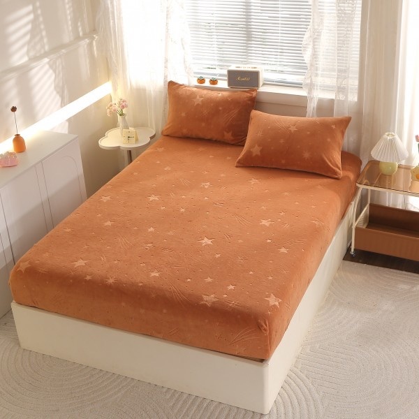 Husa cu Elastic pufoasa Cocolino, 180x200cm si 2 fete de perna 50x70cm, Ploaie de Stele, Caramel [1]