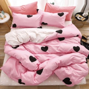 Lenjerie pat dublu cu Elastic (160x200cm si 180x200cm), bumbac satinat, Roz, inimioare Lenjerie pat dublu cu Elastic (160x200cm si 180x200cm), bumbac satinat, Roz, inimioare