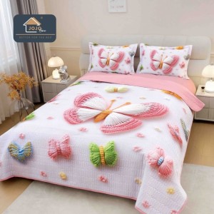 Cuvertura Matlasată, Bumbac Finet, cu Imprimeu 5D, 220x240cm + 2 fete de perna 50x70cm, Alb, Roz, Fluturi Cuvertura Matlasată, Bumbac Finet, cu Imprimeu 5D, 220x240cm + 2 fete de perna 50x70cm, Alb, Roz, Fluturi