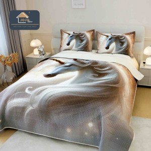 Cuvertura Matlasată, Bumbac Finet, cu Imprimeu 5D, 220x240cm + 2 fete de perna 50x70cm, Bej, Crem, Unicorn Cuvertura Matlasată, Bumbac Finet, cu Imprimeu 5D, 220x240cm + 2 fete de perna 50x70cm, Bej, Crem, Unicorn