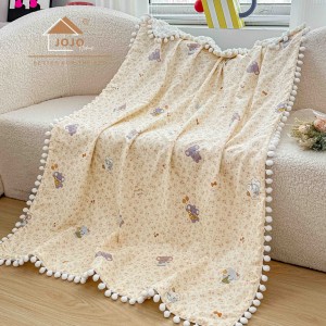 Patura Pufoasa pentru Copii din Bumbac, Dublata cu Cocolino, 100x150 cm, cu Ciucuri, Crem, Elefanti Patura Pufoasa pentru Copii din Bumbac, Dublata cu Cocolino, 100x150 cm, cu Ciucuri, Crem, Elefanti