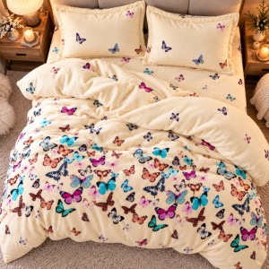 Lenjerie pat dublu, Super Pufoasa COCOLINO,cu ELASTIC, 4 piese, Crem, Fluturi Lenjerie pat dublu, Super Pufoasa COCOLINO,cu ELASTIC, 4 piese, Crem, Fluturi