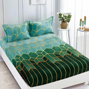 Cearsaf / Husa cu Elastic Cocolino 180x200cm si 2 fete de perna 50x70cm, Verde, forme geormetrice