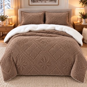 Lenjerie de Pat Dublu, CoCoLiNo Ultra Pufoasă, cu Blanita Sherpa Alba, 4 piese, Cearșaf cu ELASTIC, Model Traditional 3D, Maro