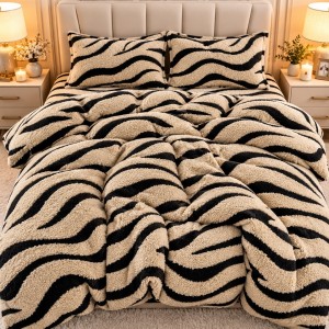 Lenjerie pat dublu, din Blanita COCOLINO Sherpa, cu ELASTIC, 4 piese, Bej, Zebra Print