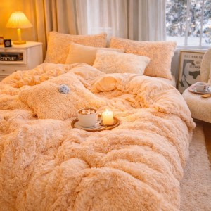 Lenjerie pat super pufoasa COCOLINO Fluffy 4 piese piersica