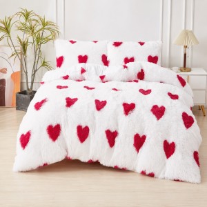 Lenjerie pat dublu, Super Pufoasa COCOLINO Fluffy, 4 piese, Alb, inimioare rosii