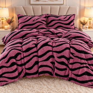 Lenjerie pat dublu, din Blanita COCOLINO Sherpa, cu ELASTIC, 4 piese, Roz inchis, Zebra Print