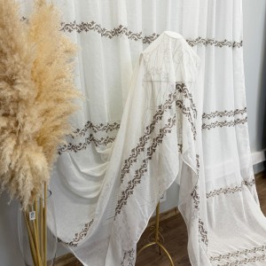 Perdea Alba, Luxury, tip In cu Broderie Maro, 400cm latime x 270cm inaltime cu rejansa pt sina Perdea Alba, Luxury, tip In cu Broderie Maro, 400cm latime x 270cm inaltime cu rejansa pt sina