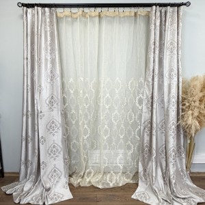 Set 2 Draperii Jacquard, Royal, 150cm latime x 270cm înălțime, Gri deschis + Perdea 400cm latime x 270cm inaltime, tip in cu broderie Royal